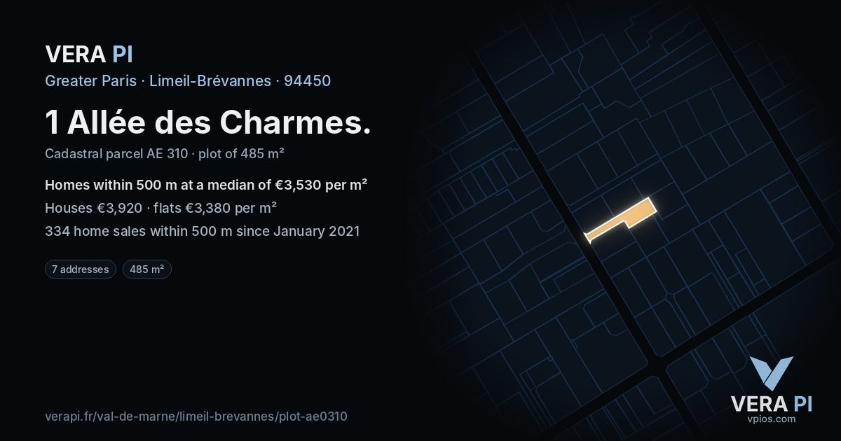 1 Allée des Charmes, Limeil-Brévannes at night – the plot lit, the parcels around coloured by the prices near them