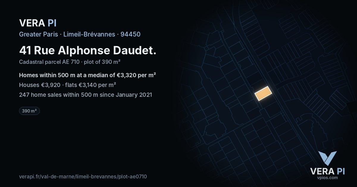 41 Rue Alphonse Daudet, Limeil-Brévannes at night – the plot lit, the parcels around coloured by the prices near them