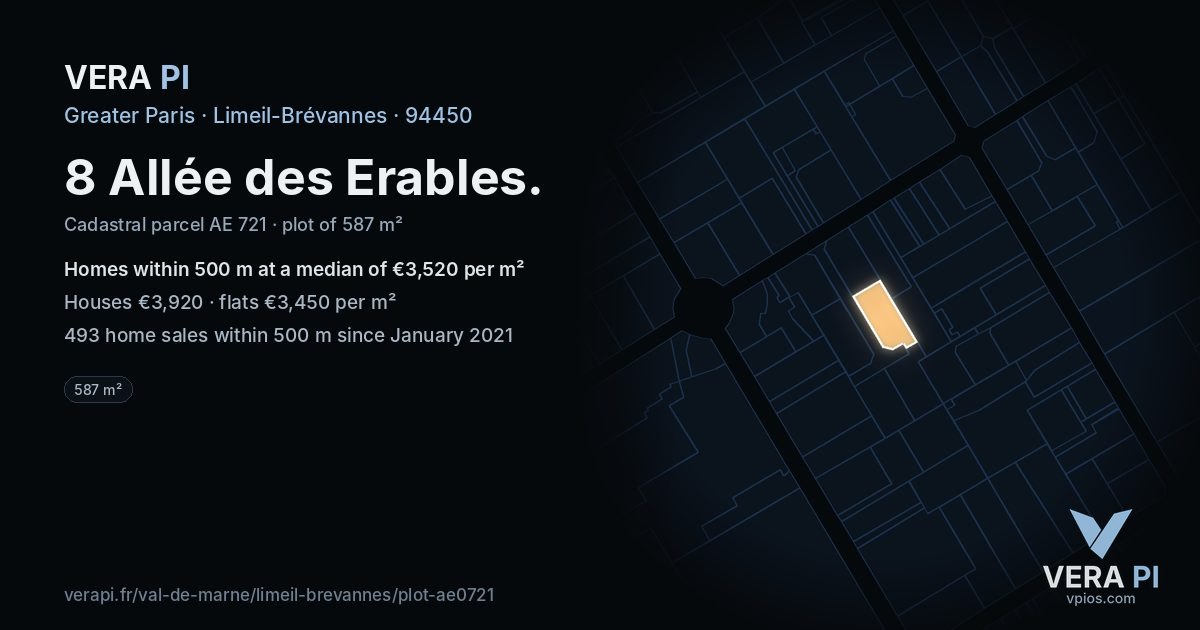 8 Allée des Erables, Limeil-Brévannes at night – the plot lit, the parcels around coloured by the prices near them