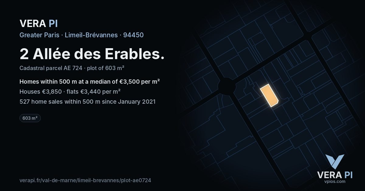 2 Allée des Erables, Limeil-Brévannes at night – the plot lit, the parcels around coloured by the prices near them