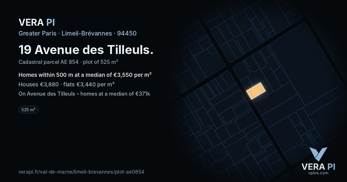 19 Avenue des Tilleuls, Limeil-Brévannes at night – the plot lit, the parcels around coloured by the prices near them
