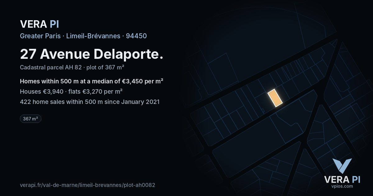27 Avenue Delaporte, Limeil-Brévannes at night – the plot lit, the parcels around coloured by the prices near them