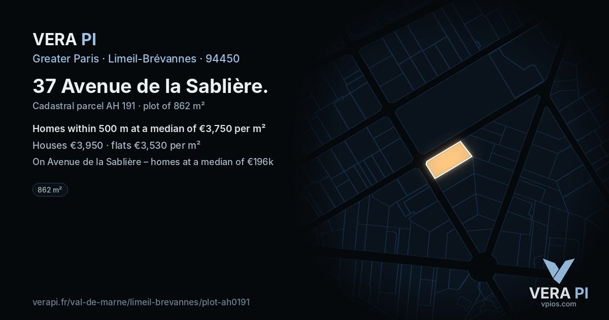 37 Avenue de la Sablière, Limeil-Brévannes at night – the plot lit, the parcels around coloured by the prices near them