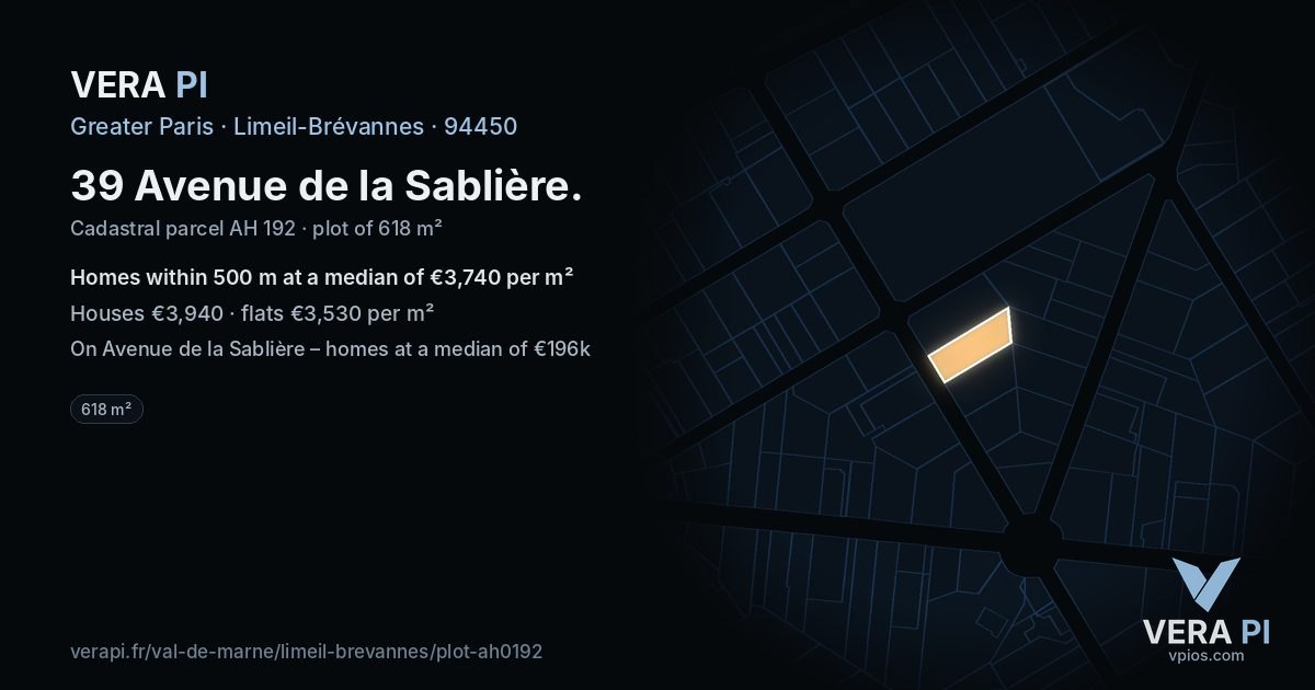 39 Avenue de la Sablière, Limeil-Brévannes at night – the plot lit, the parcels around coloured by the prices near them