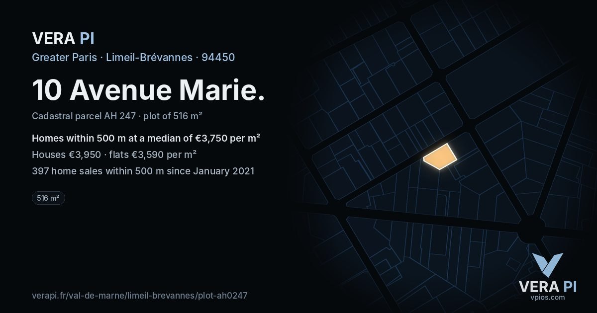 10 Avenue Marie, Limeil-Brévannes at night – the plot lit, the parcels around coloured by the prices near them