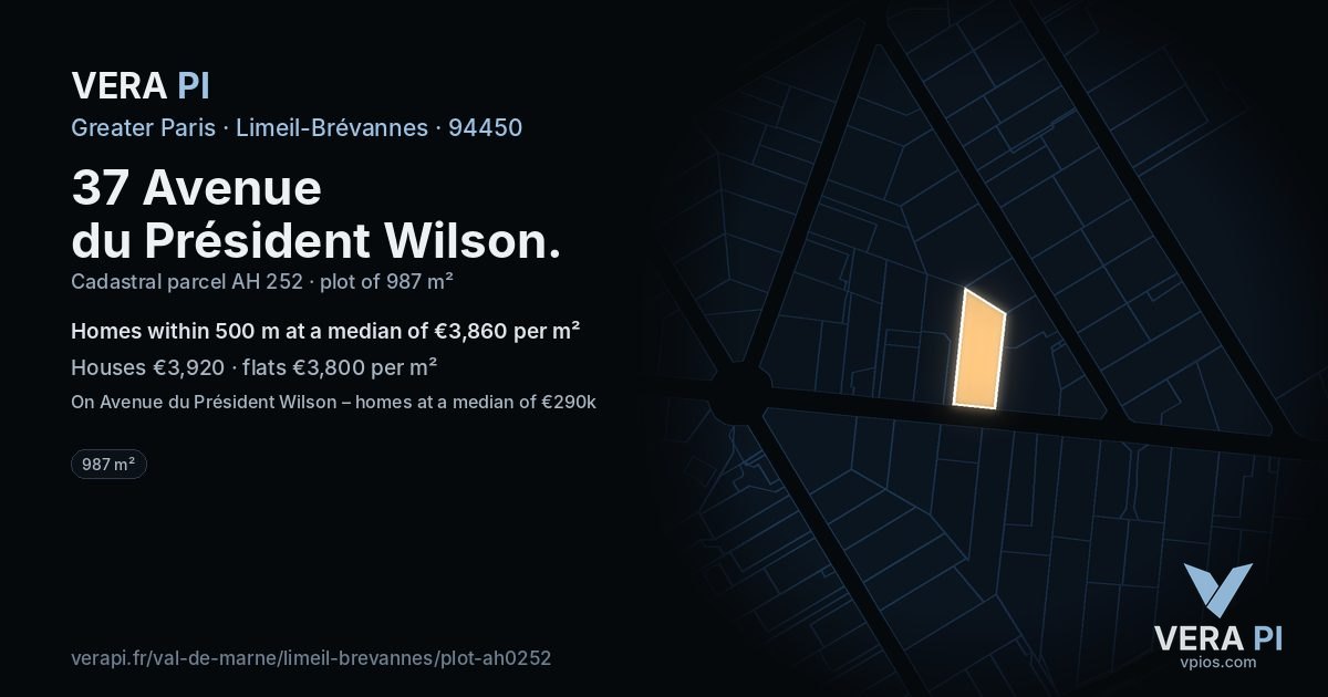 37 Avenue du Président Wilson, Limeil-Brévannes at night – the plot lit, the parcels around coloured by the prices near them
