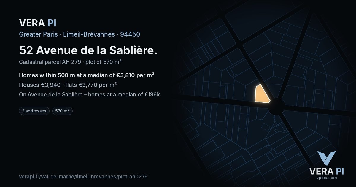 52 Avenue de la Sablière, Limeil-Brévannes at night – the plot lit, the parcels around coloured by the prices near them