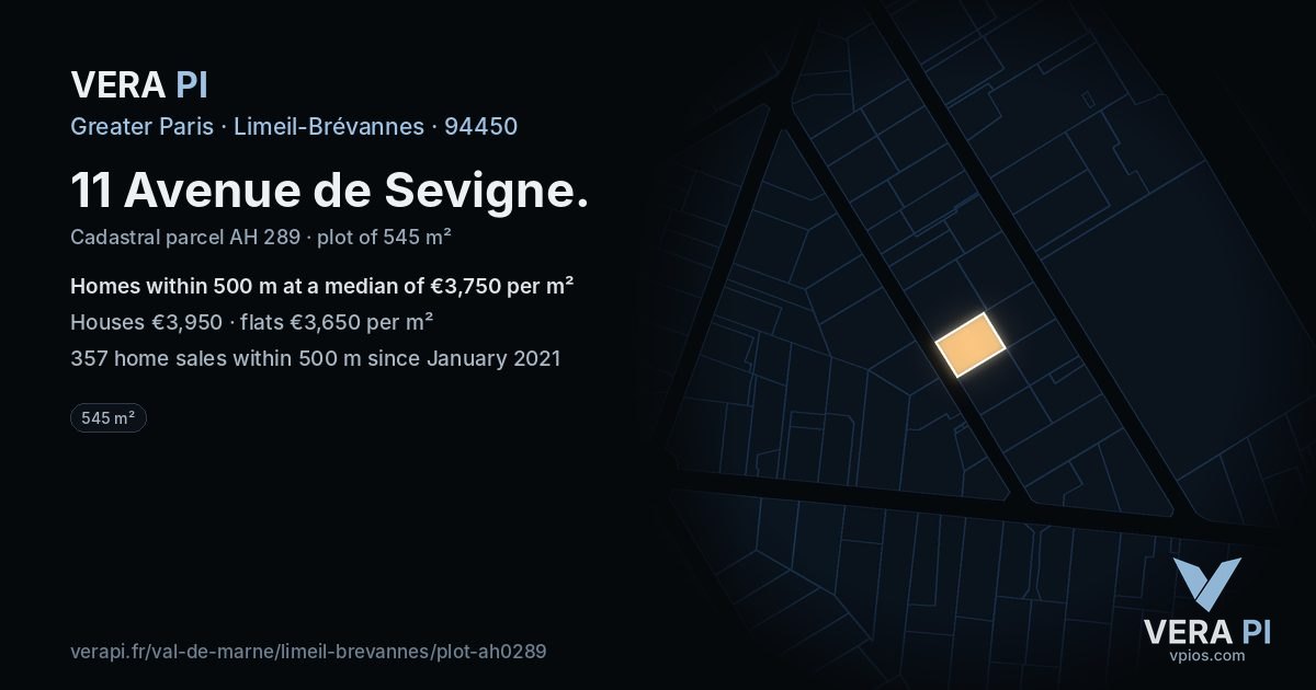11 Avenue de Sevigne, Limeil-Brévannes at night – the plot lit, the parcels around coloured by the prices near them