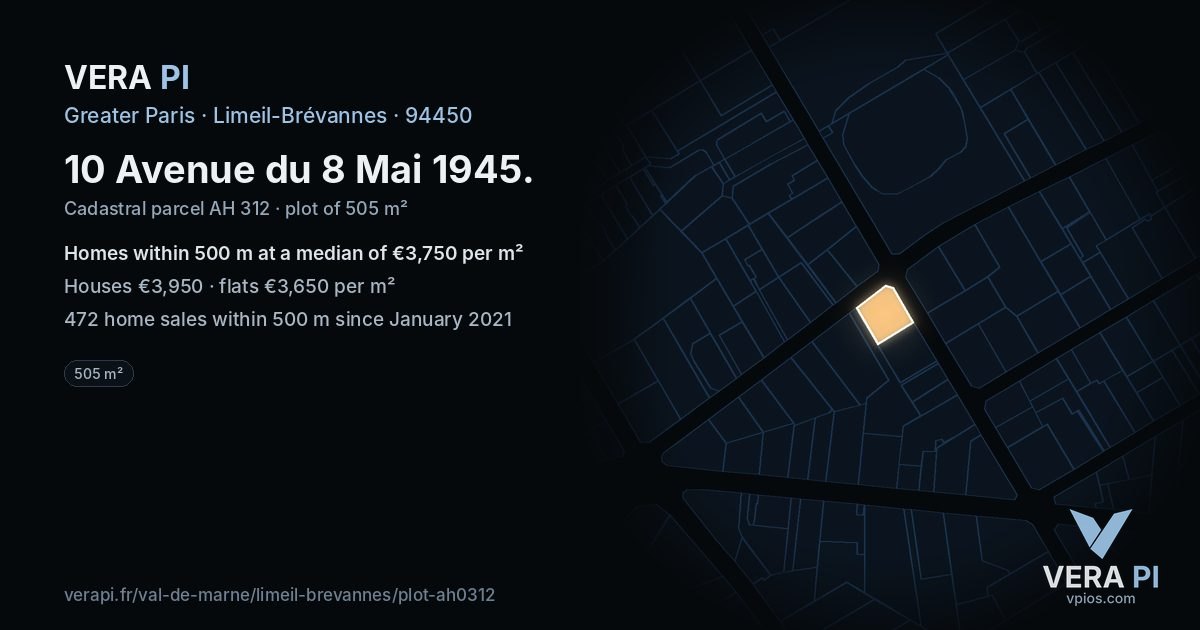 10 Avenue du 8 Mai 1945, Limeil-Brévannes at night – the plot lit, the parcels around coloured by the prices near them