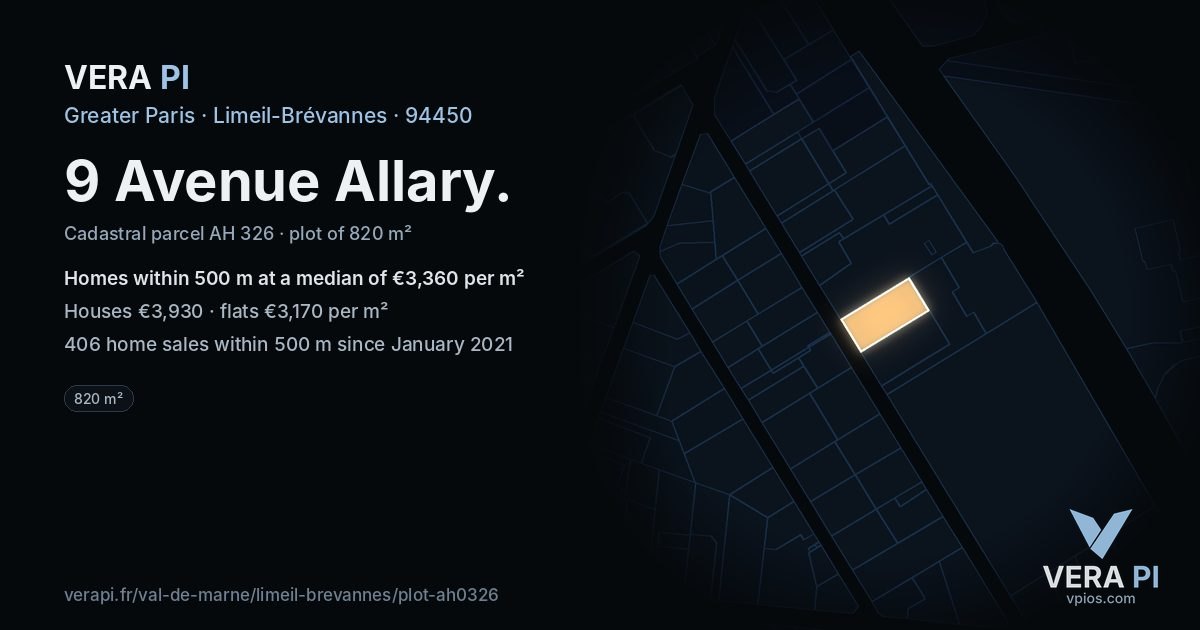 9 Avenue Allary, Limeil-Brévannes at night – the plot lit, the parcels around coloured by the prices near them