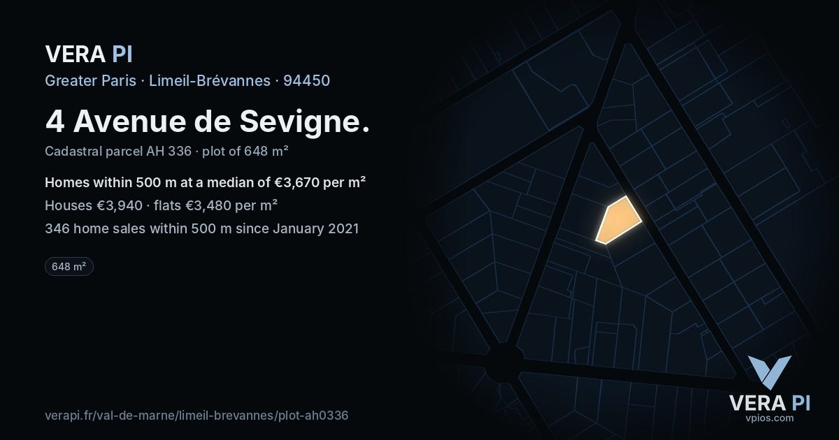 4 Avenue de Sevigne, Limeil-Brévannes at night – the plot lit, the parcels around coloured by the prices near them
