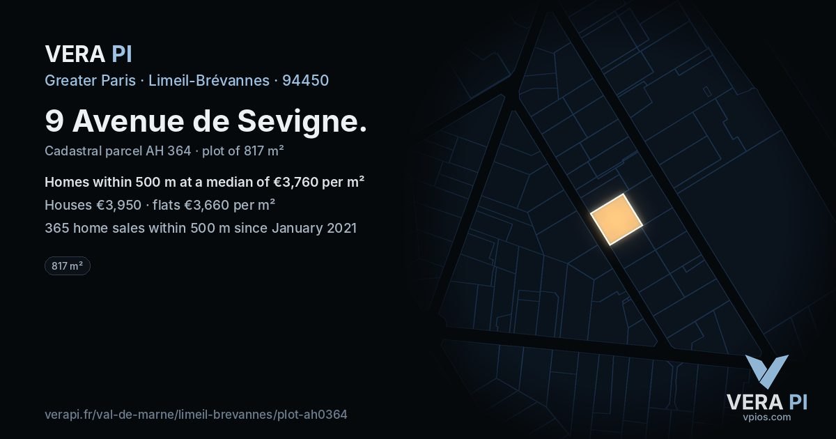 9 Avenue de Sevigne, Limeil-Brévannes at night – the plot lit, the parcels around coloured by the prices near them