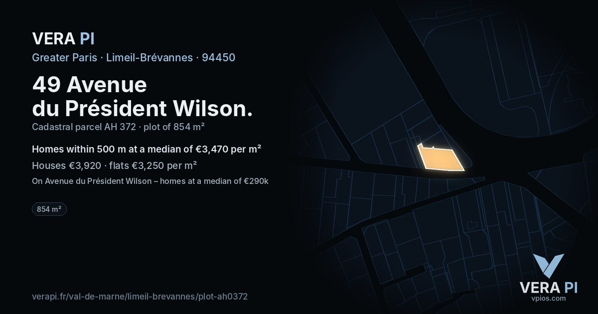 49 Avenue du Président Wilson, Limeil-Brévannes at night – the plot lit, the parcels around coloured by the prices near them