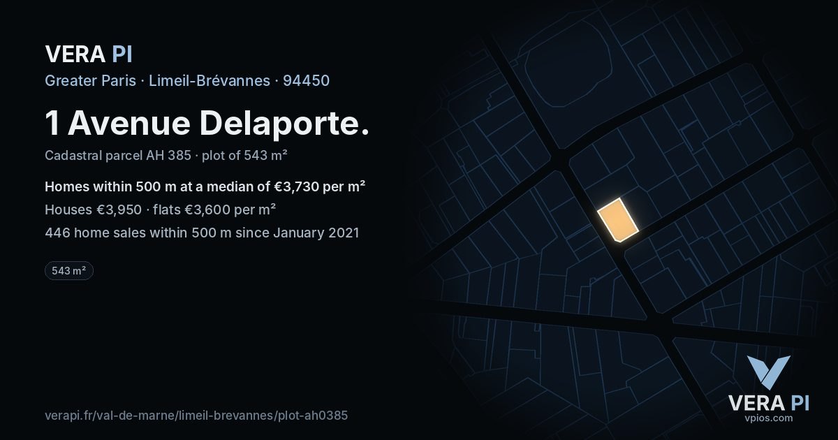 1 Avenue Delaporte, Limeil-Brévannes at night – the plot lit, the parcels around coloured by the prices near them