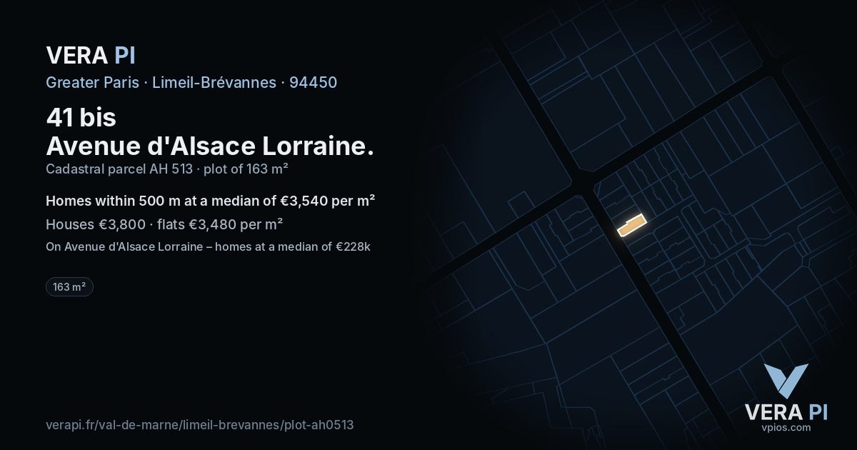41 bis Avenue d'Alsace Lorraine, Limeil-Brévannes at night – the plot lit, the parcels around coloured by the prices near them