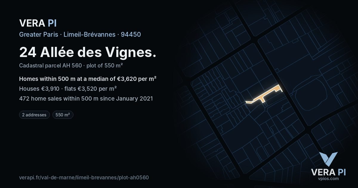 24 Allée des Vignes, Limeil-Brévannes at night – the plot lit, the parcels around coloured by the prices near them