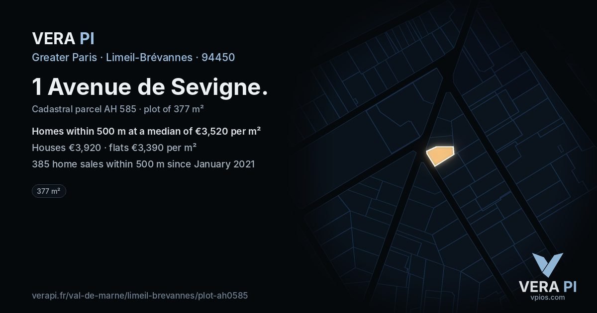 1 Avenue de Sevigne, Limeil-Brévannes at night – the plot lit, the parcels around coloured by the prices near them