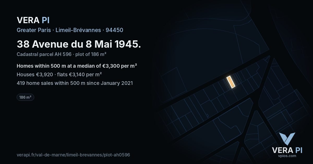 38 Avenue du 8 Mai 1945, Limeil-Brévannes at night – the plot lit, the parcels around coloured by the prices near them