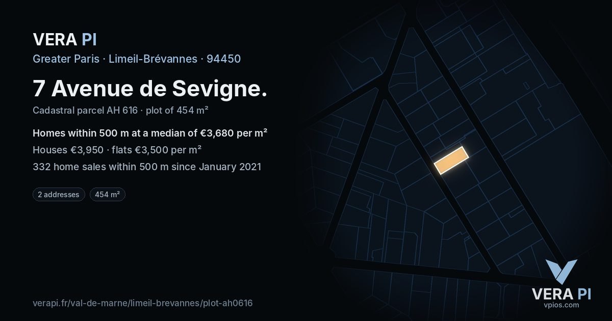 7 Avenue de Sevigne, Limeil-Brévannes at night – the plot lit, the parcels around coloured by the prices near them