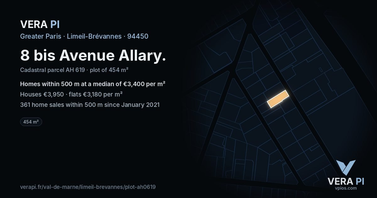 8 bis Avenue Allary, Limeil-Brévannes at night – the plot lit, the parcels around coloured by the prices near them