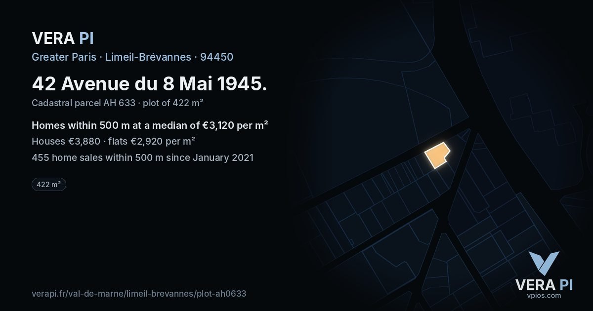 42 Avenue du 8 Mai 1945, Limeil-Brévannes at night – the plot lit, the parcels around coloured by the prices near them