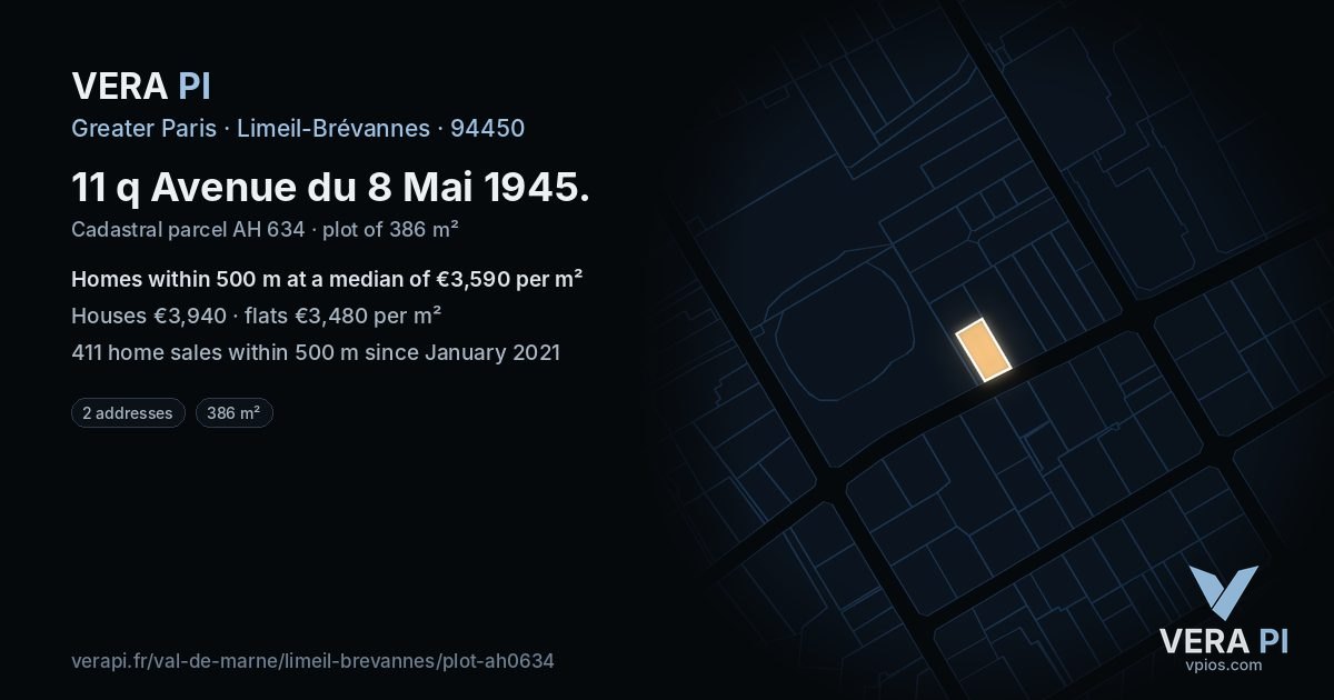11 q Avenue du 8 Mai 1945, Limeil-Brévannes at night – the plot lit, the parcels around coloured by the prices near them
