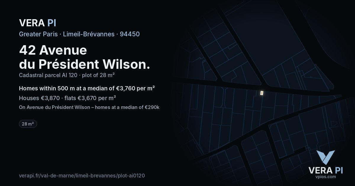 42 Avenue du Président Wilson, Limeil-Brévannes at night – the plot lit, the parcels around coloured by the prices near them