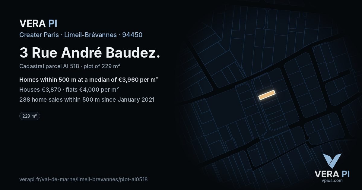 3 Rue André Baudez, Limeil-Brévannes at night – the plot lit, the parcels around coloured by the prices near them