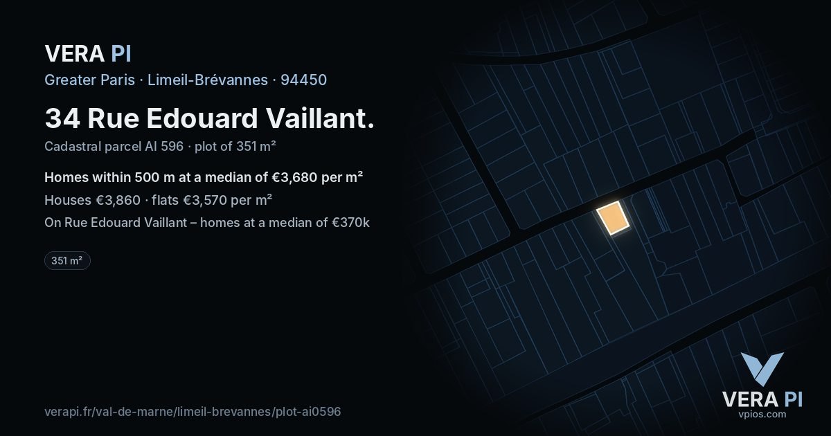 34 Rue Edouard Vaillant, Limeil-Brévannes at night – the plot lit, the parcels around coloured by the prices near them
