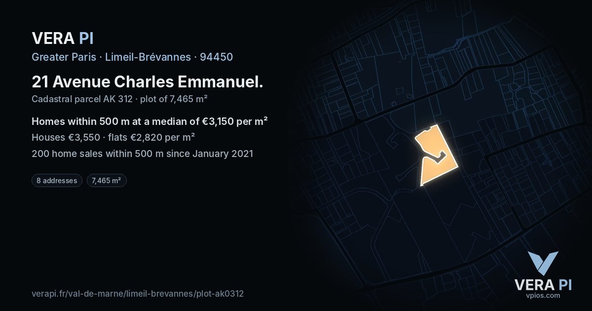 21 Avenue Charles Emmanuel, Limeil-Brévannes at night – the plot lit, the parcels around coloured by the prices near them
