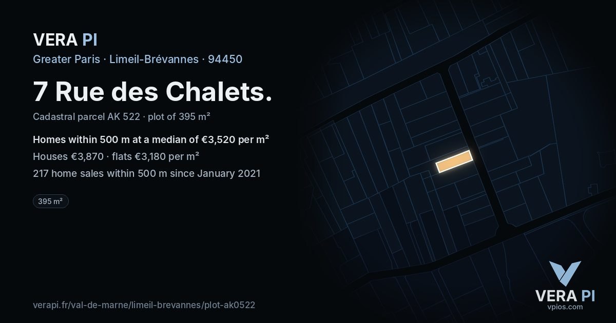 7 Rue des Chalets, Limeil-Brévannes at night – the plot lit, the parcels around coloured by the prices near them