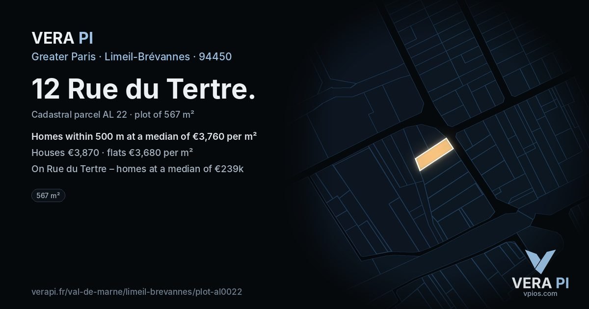 12 Rue du Tertre, Limeil-Brévannes at night – the plot lit, the parcels around coloured by the prices near them