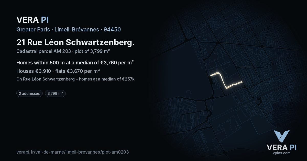21 Rue Léon Schwartzenberg, Limeil-Brévannes at night – the plot lit, the parcels around coloured by the prices near them