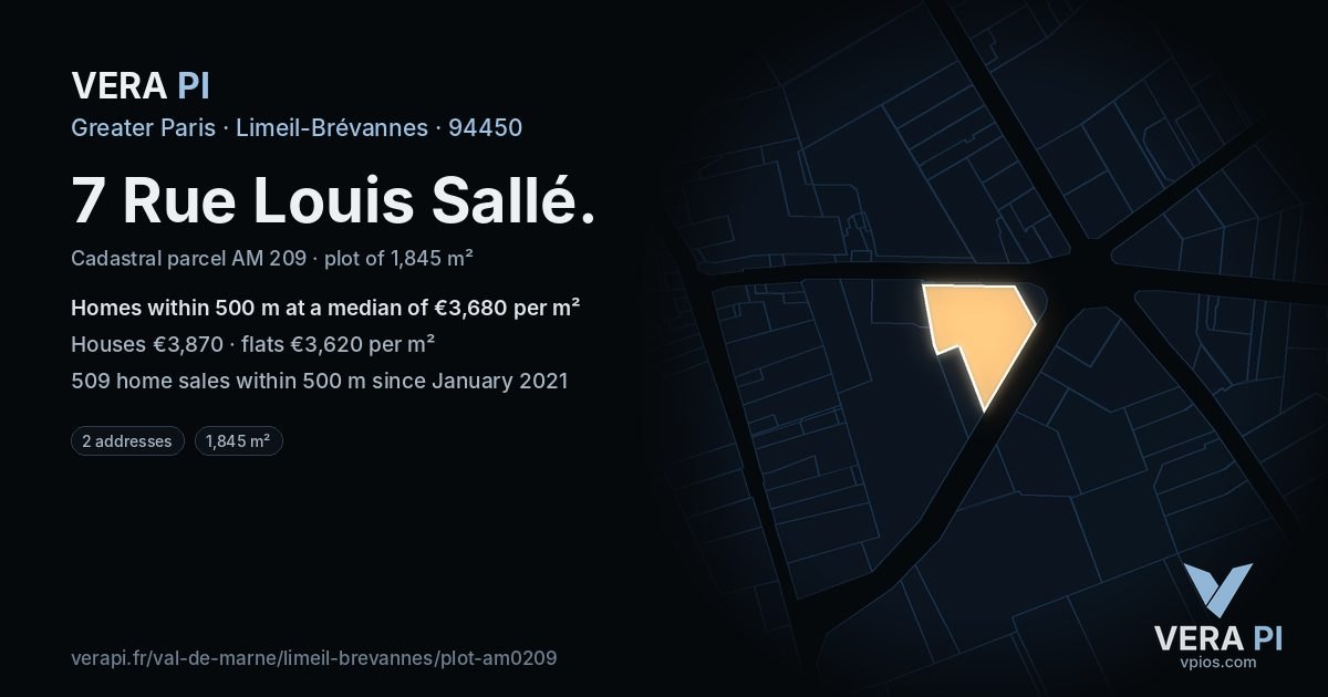 7 Rue Louis Sallé, Limeil-Brévannes at night – the plot lit, the parcels around coloured by the prices near them