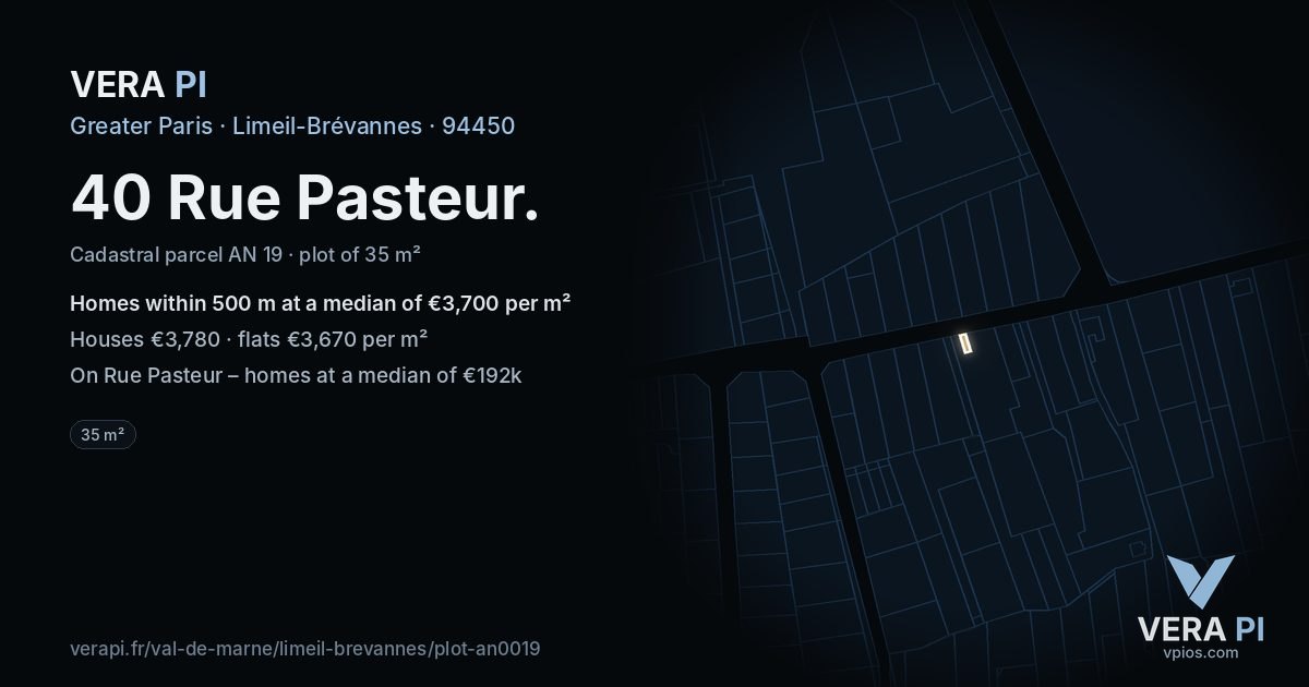 40 Rue Pasteur, Limeil-Brévannes at night – the plot lit, the parcels around coloured by the prices near them