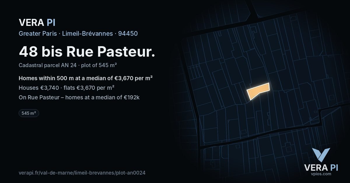 48 bis Rue Pasteur, Limeil-Brévannes at night – the plot lit, the parcels around coloured by the prices near them