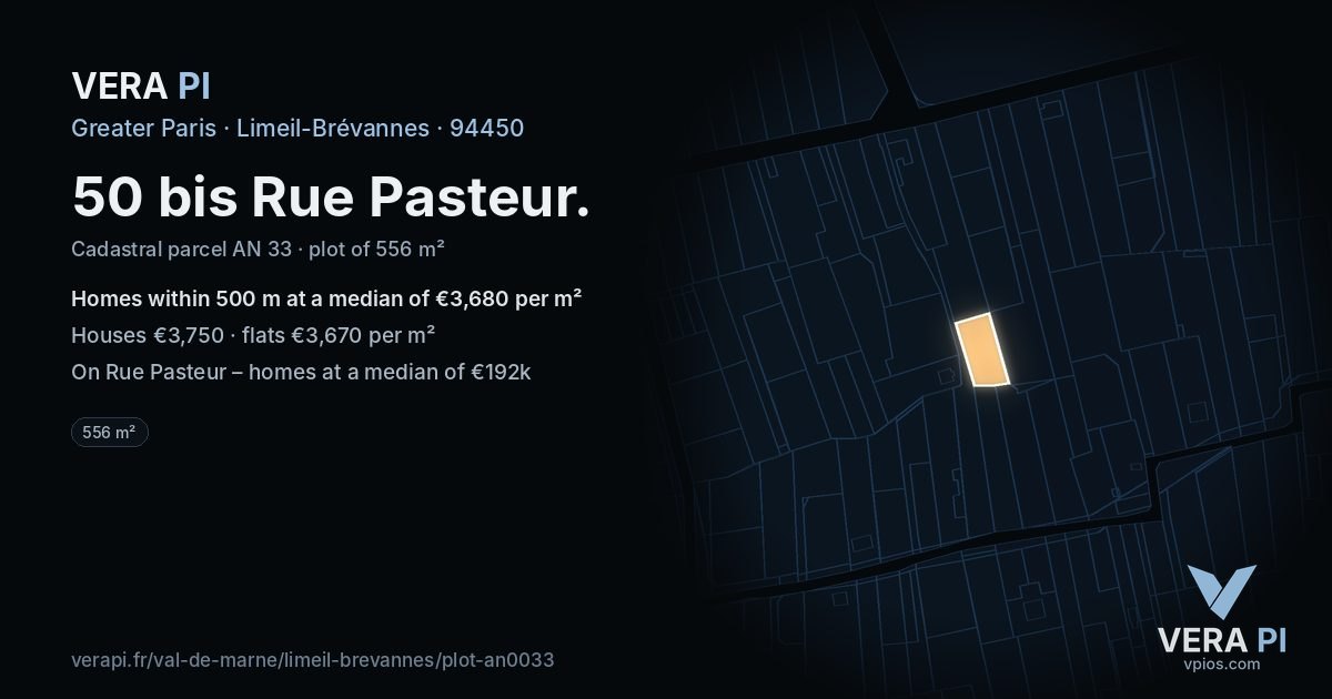 50 bis Rue Pasteur, Limeil-Brévannes at night – the plot lit, the parcels around coloured by the prices near them