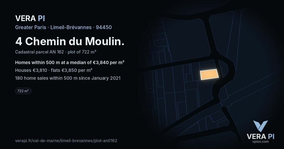 4 Chemin du Moulin, Limeil-Brévannes at night – the plot lit, the parcels around coloured by the prices near them