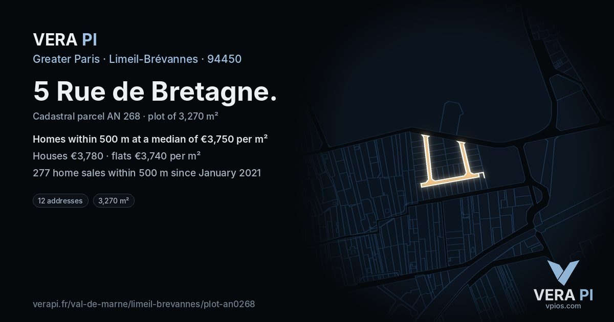 5 Rue de Bretagne, Limeil-Brévannes at night – the plot lit, the parcels around coloured by the prices near them