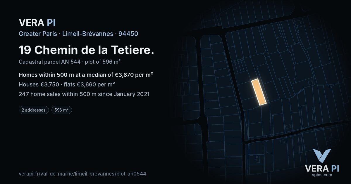 19 Chemin de la Tetiere, Limeil-Brévannes at night – the plot lit, the parcels around coloured by the prices near them