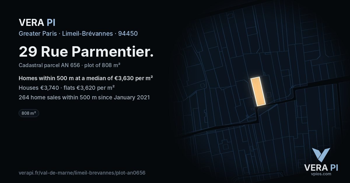 29 Rue Parmentier, Limeil-Brévannes at night – the plot lit, the parcels around coloured by the prices near them