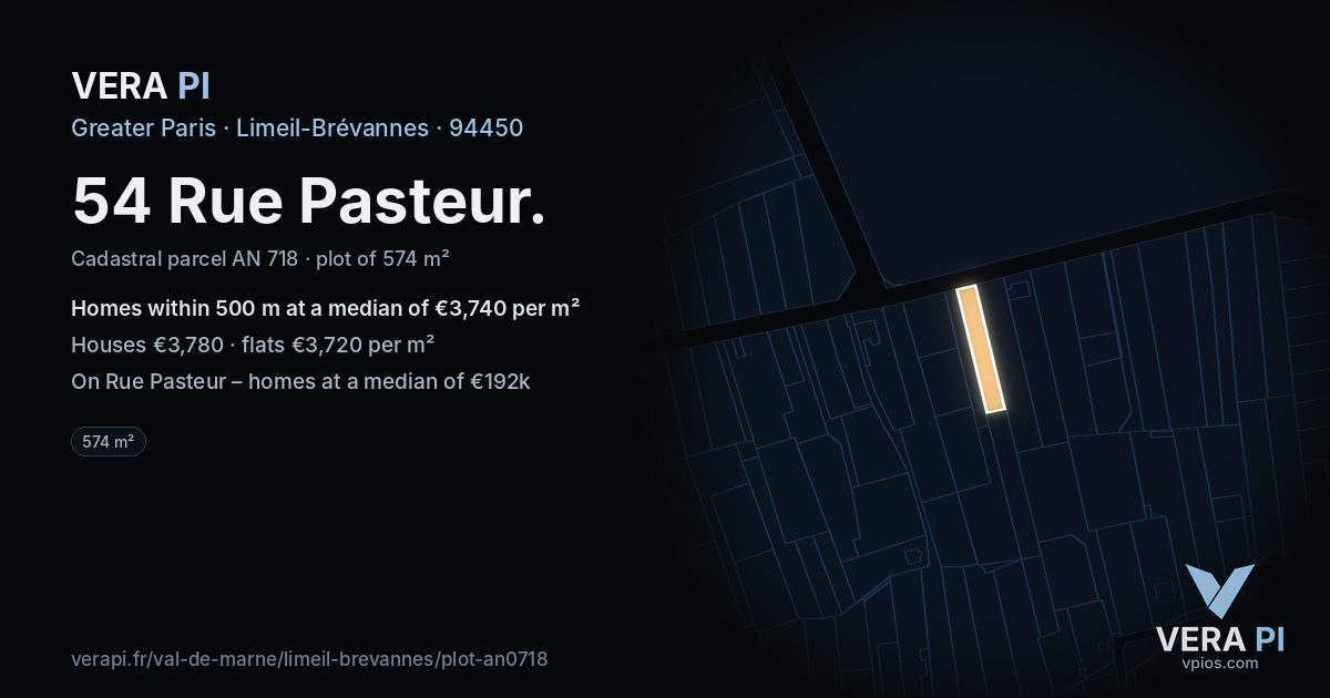 54 Rue Pasteur, Limeil-Brévannes at night – the plot lit, the parcels around coloured by the prices near them