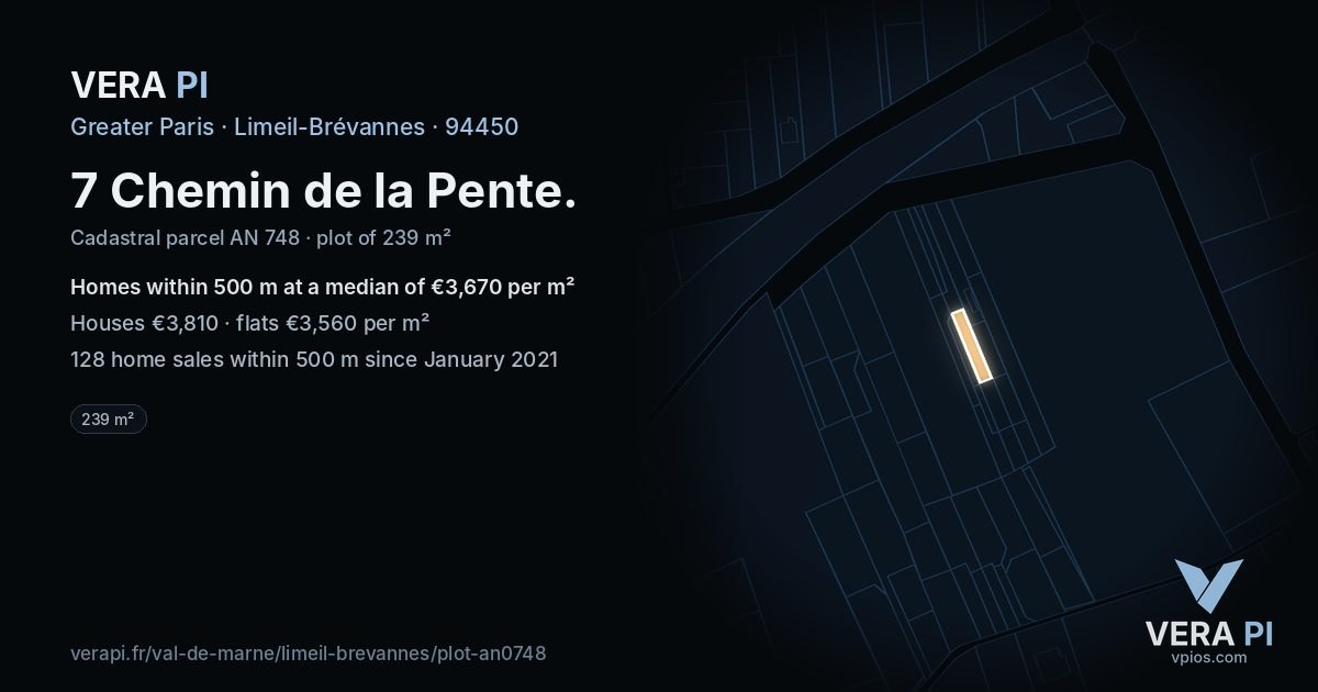 7 Chemin de la Pente, Limeil-Brévannes at night – the plot lit, the parcels around coloured by the prices near them
