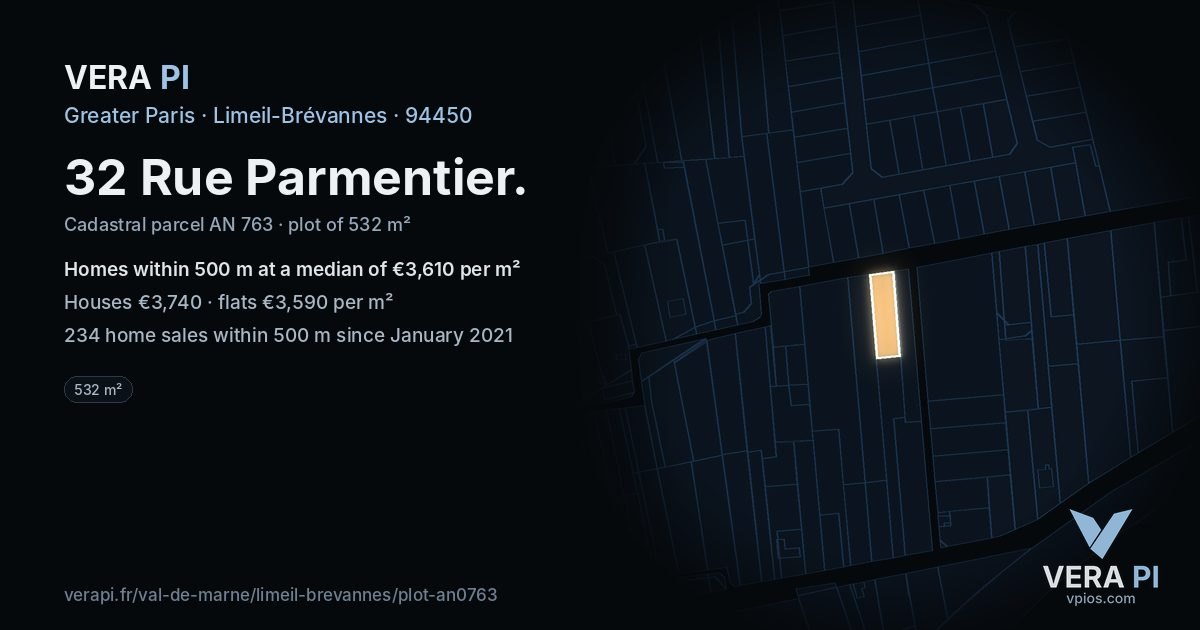 32 Rue Parmentier, Limeil-Brévannes at night – the plot lit, the parcels around coloured by the prices near them