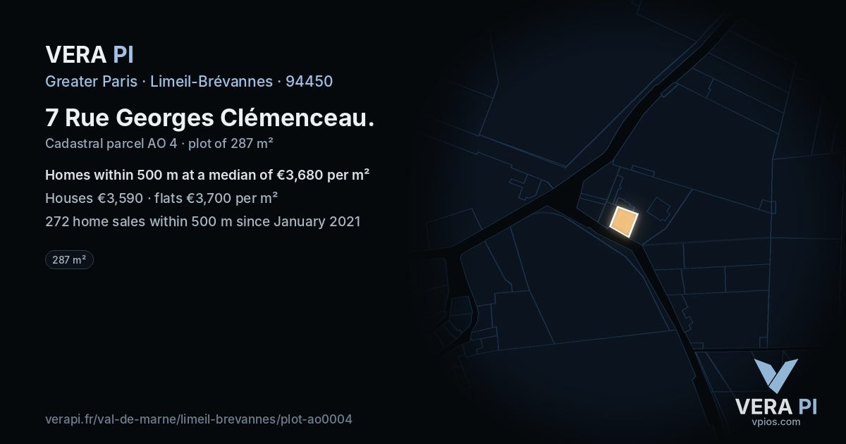 7 Rue Georges Clémenceau, Limeil-Brévannes at night – the plot lit, the parcels around coloured by the prices near them