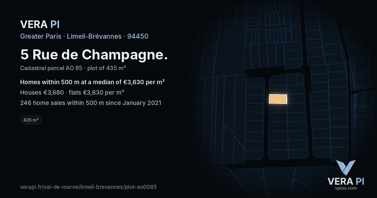 5 Rue de Champagne, Limeil-Brévannes at night – the plot lit, the parcels around coloured by the prices near them