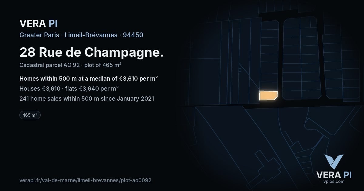 28 Rue de Champagne, Limeil-Brévannes at night – the plot lit, the parcels around coloured by the prices near them