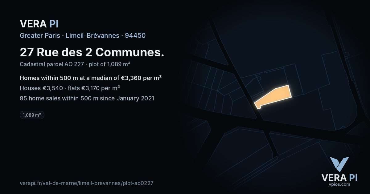 27 Rue des 2 Communes, Limeil-Brévannes at night – the plot lit, the parcels around coloured by the prices near them