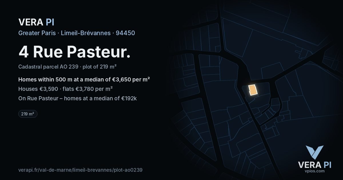 4 Rue Pasteur, Limeil-Brévannes at night – the plot lit, the parcels around coloured by the prices near them