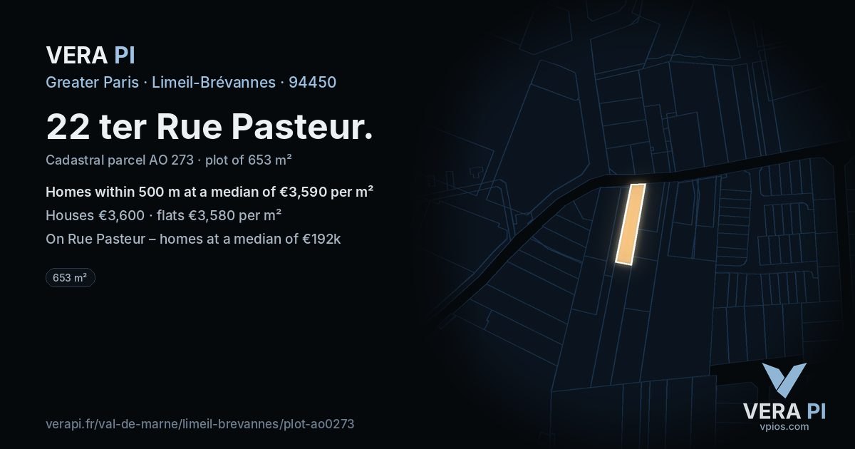 22 ter Rue Pasteur, Limeil-Brévannes at night – the plot lit, the parcels around coloured by the prices near them